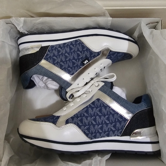 NIB Michael Kors Maddy Denim Jacquard Sneakers - Picture 1 of 6